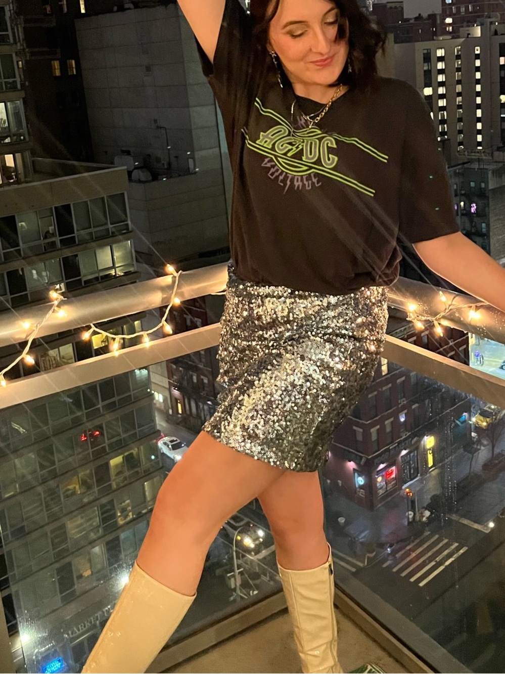 White House Black Market skirt